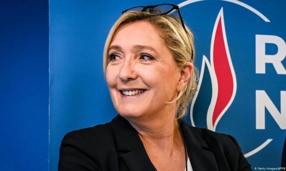 Λεπέν: "Ο Εμπαπέ δεν πρέπει να κάνει υποδείξεις στους Γάλλους ψηφοφόρους"
